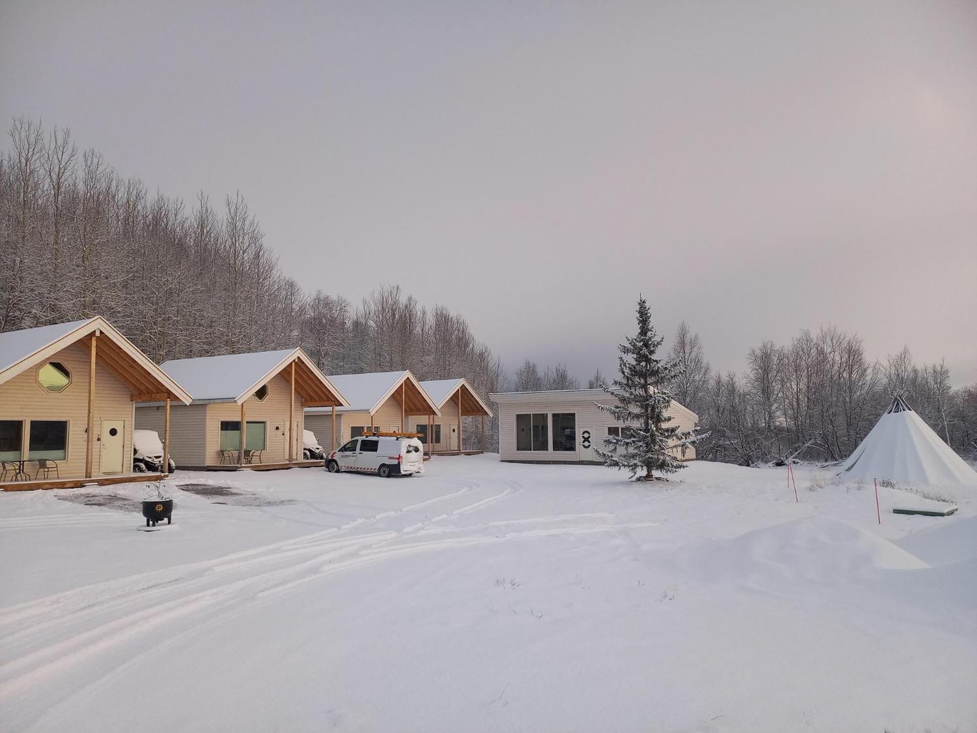 Atte Arstider Lodge Neiden Esterno foto