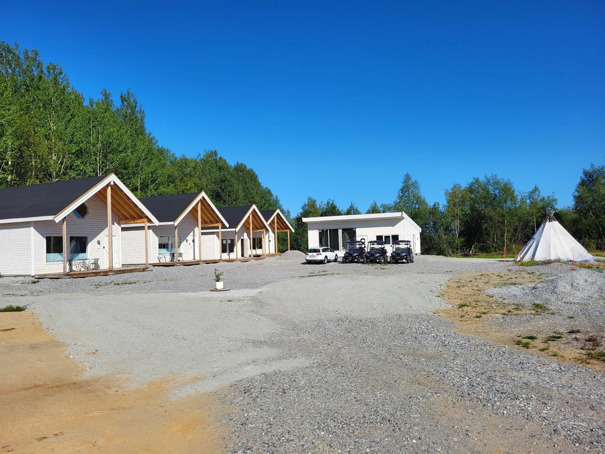 Atte Arstider Lodge Neiden Esterno foto